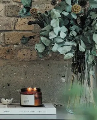 Laboratorio sulle candele profumate - Creare la fragranza perfetta per la casa, dalla cera allo stoppino - Scented Candle Workshop - Creating perfect home fragrance, from wax to wick