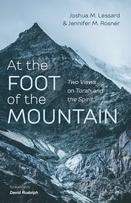 Ai piedi della montagna - At the Foot of the Mountain