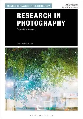 Ricerca in fotografia: Dietro l'immagine - Research in Photography: Behind the Image