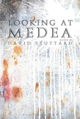 Guardando Medea - Looking at Medea