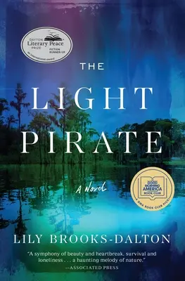 Il pirata della luce: Selezione del GMA Book Club - The Light Pirate: GMA Book Club Selection